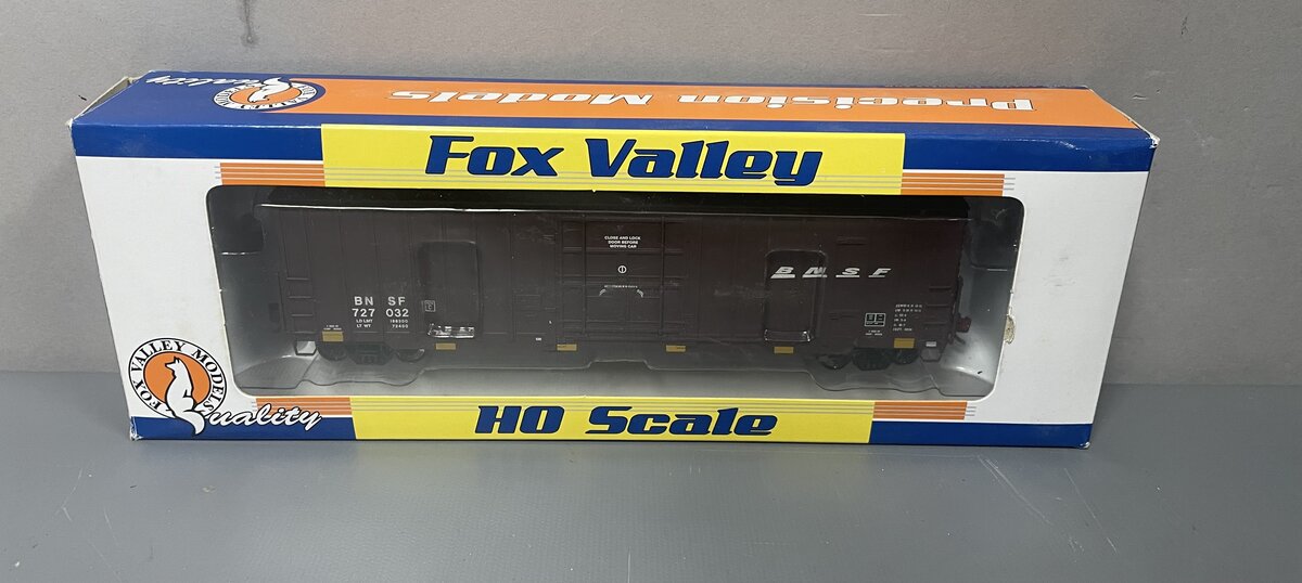 Fox Valley Models 30241 HO Burlington Northern Santa Fe 7 Post Box Car #727032