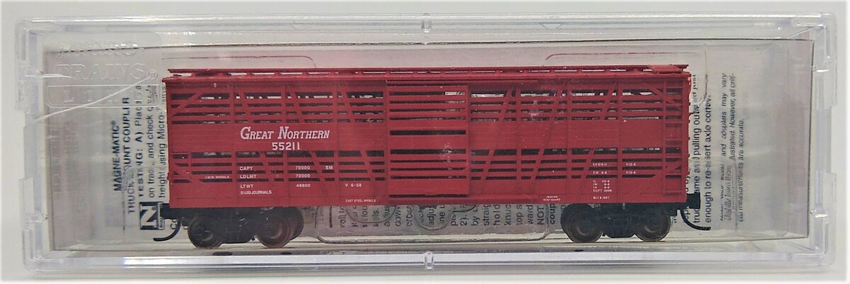Micro-Trains 03500021 N Scale Great Northern 40' Despatch Stock Car #55211