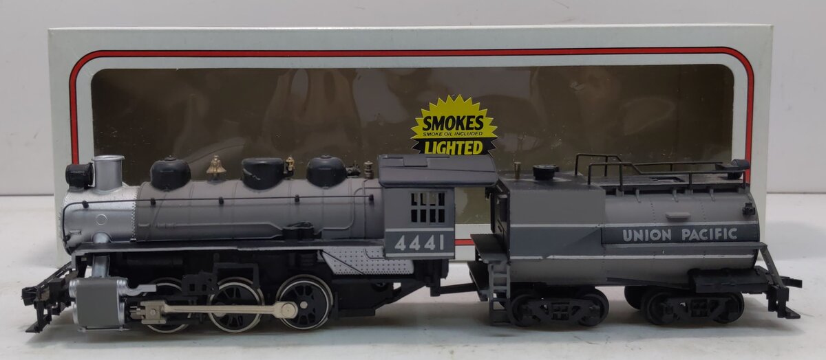 Bachmann 50701 HO Union Pacific USRA 0-6-0 w/Vanderbilt Tender & Smoke #4441