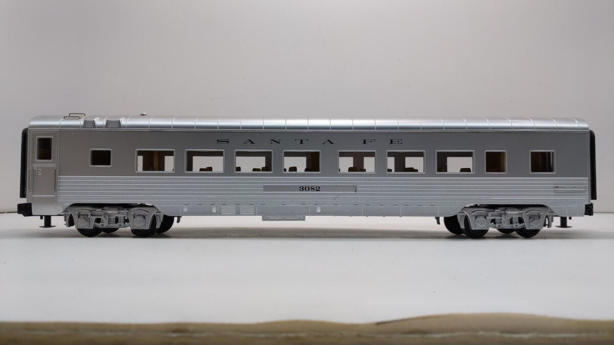 MTH 30-67428 O Santa Fe 60’ Streamlined ABS Coach Car