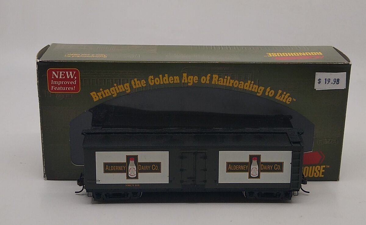 Roundhouse 84673 HO Lackawana Boxcar #45751