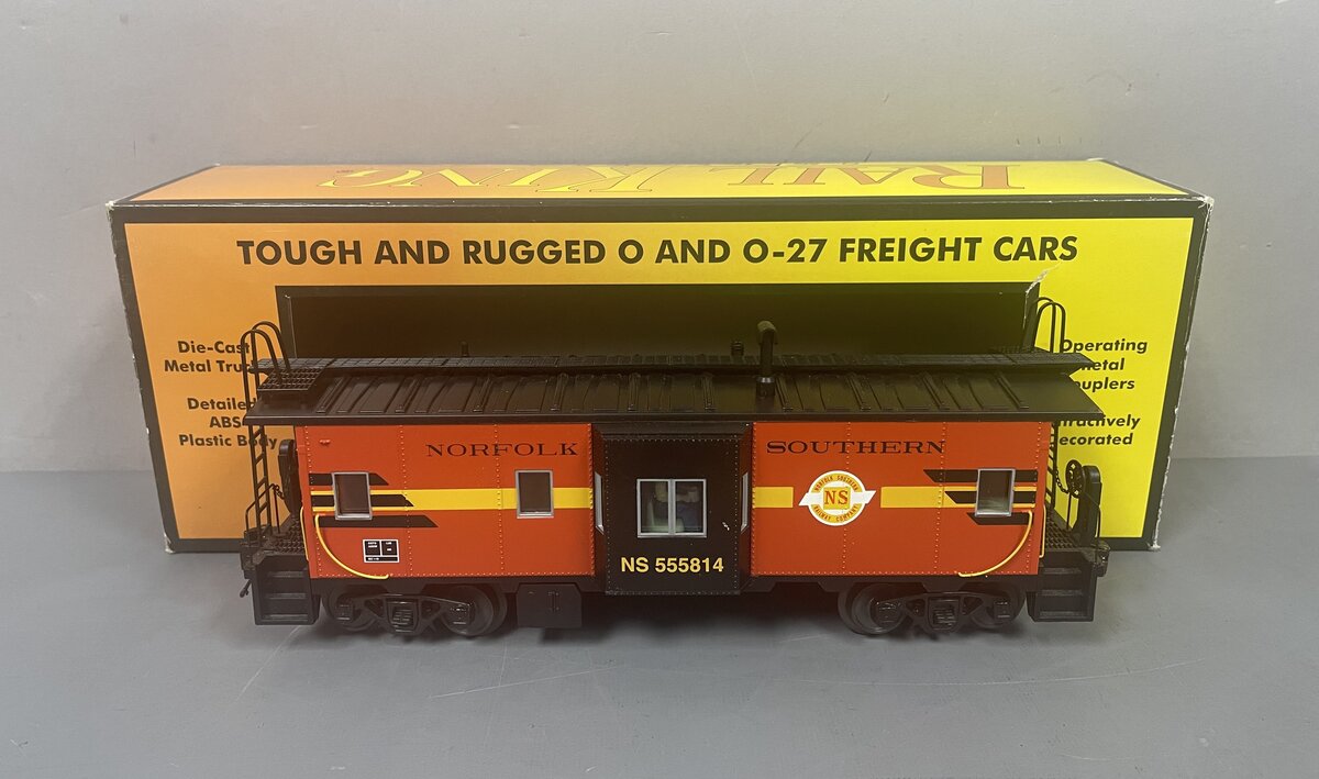 MTH 30-77251 NS Heritage Series Norfolk Southern Bay Window Caboose