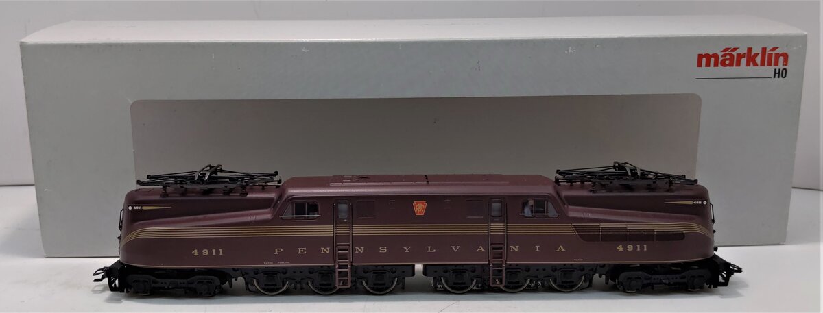 Marklin 37492 HO Scale Pennsylvania GG-1 Electric Locomotive #4911 w Digital