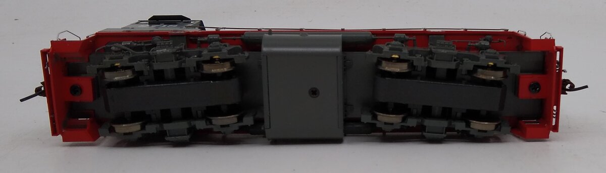 Athearn G66107 Southern Pacific MP15AC Diesel Locomotive #2718
