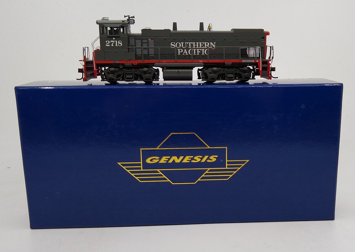 Athearn G66107 Southern Pacific MP15AC Diesel Locomotive #2718