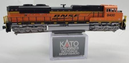 Kato 176-8523 N Burlington Northern Santa Fe EMD SD70ACe Diesel Locomotive #8400