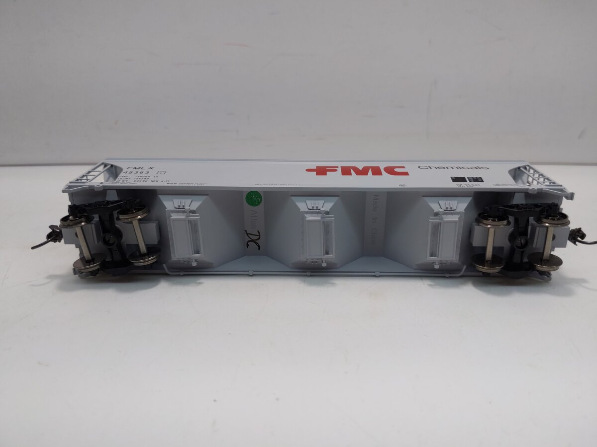Atlas 14651 FMC 3-Bay Covered Hopper #45363