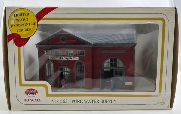 Model Power 563 HO Pure Water Supply Built-Up Lighted W/2 Hand Painted Figures