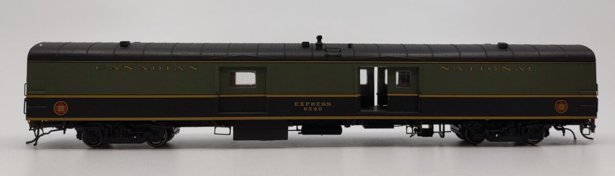 Rapido Trains 106018 HO Canadian National 73' 6
