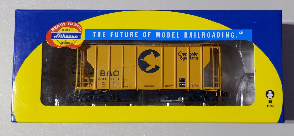 Athearn 97318 HO Scale Chessie System PS 2600 Covered Hopper #600108