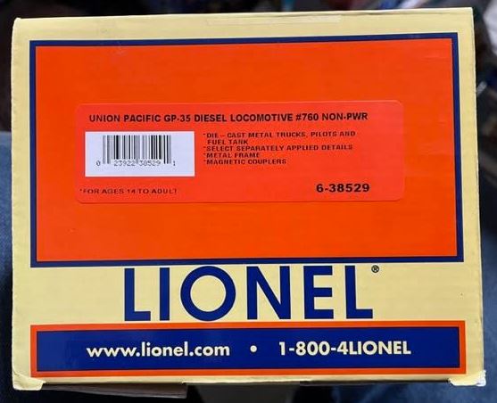 Lionel 6-38529 Union Pacific GP35 Non-Powered Diesel Locomotive #760