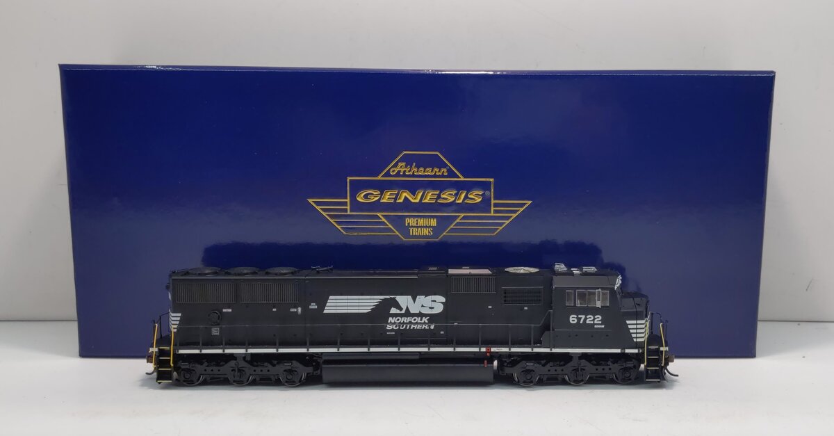 Athearn G67417 HO NS/Horsehead SD60I Diesel Locomotive w/DCC & Sound #6722