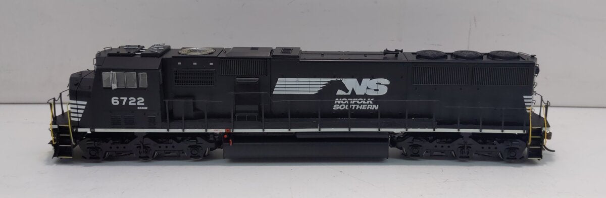 Athearn G67417 HO NS/Horsehead SD60I Diesel Locomotive w/DCC & Sound #6722