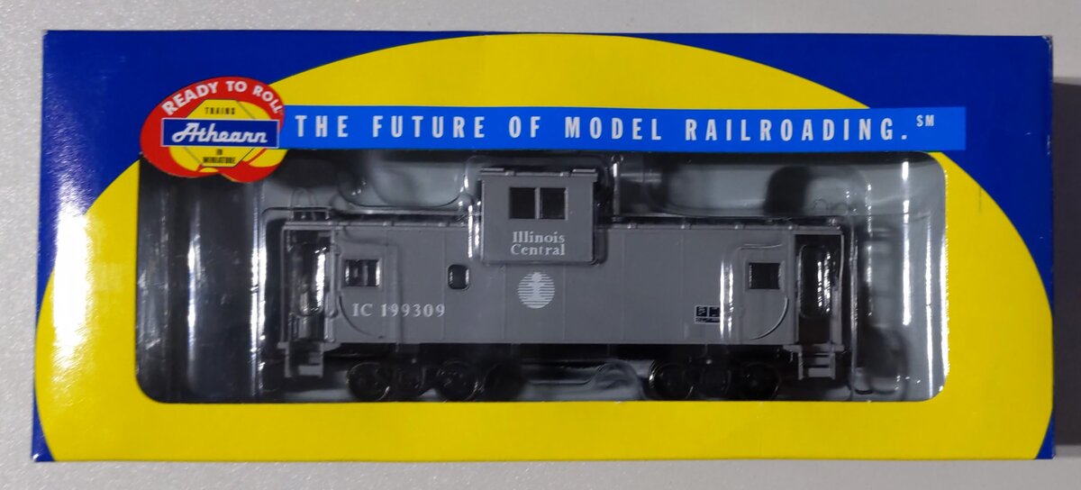 Athearn 75226 HO Scale Illinois Central Wide Vision Caboose #199309