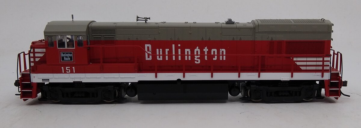 Atlas 10000441 HO CB&Q U30B Diesel Locomotive #151