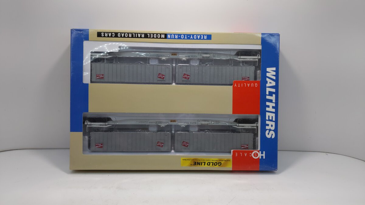 Walthers 932-23922 HO MILW Gold Line Flexi-Van Flatcar w/Two Trailers (Set of 2)