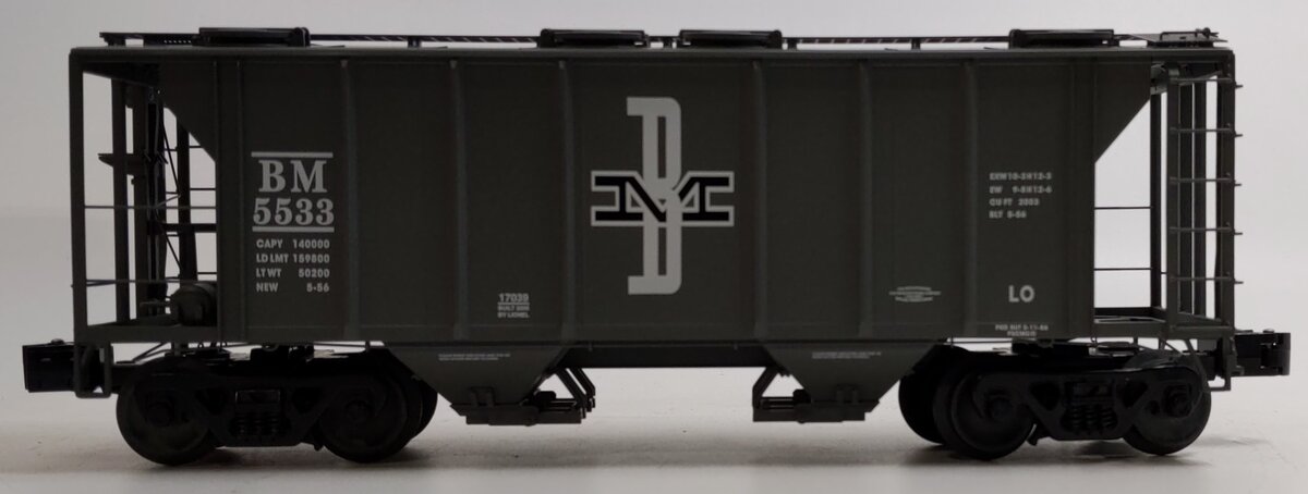 Lionel 6-17039 O Gauge Boston & Maine PS-2 Hopper #5533