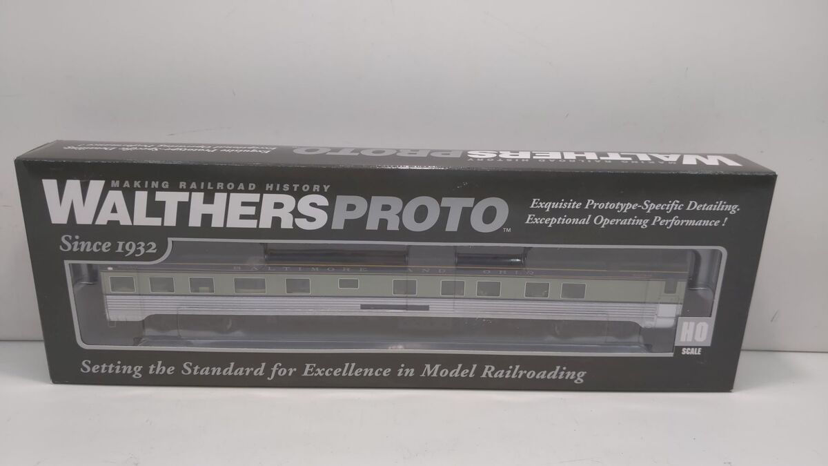 Walthers 920-9409 HO B&O 85' P-S 5-Bedroom Buffet-Lounge-Observation