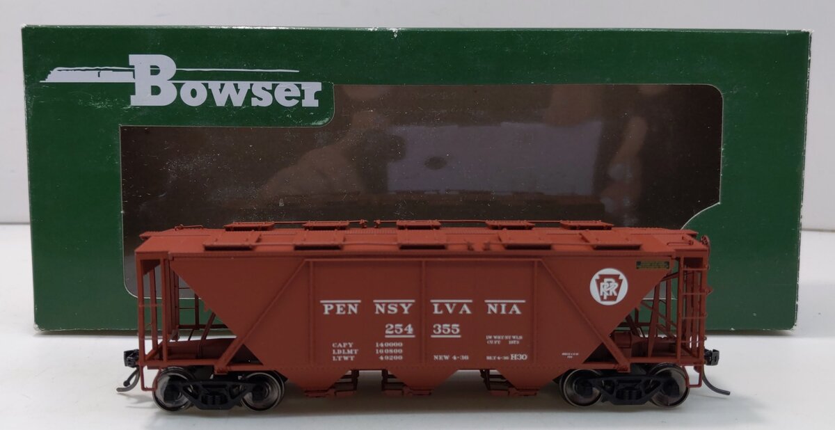 Bowser 41460 HO PRR H-30 Circle Keystone Covered Hopper, Red #254355