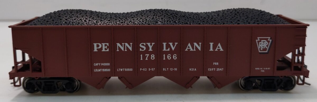 Bowser 40777 HO Pennsylvania Shadow Keystone H21a 4-Bay Hopper #178166