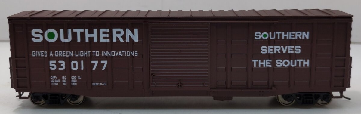 Walthers 910-2316 HO Southern Railway 50' Waffle-Side Boxcar #530177