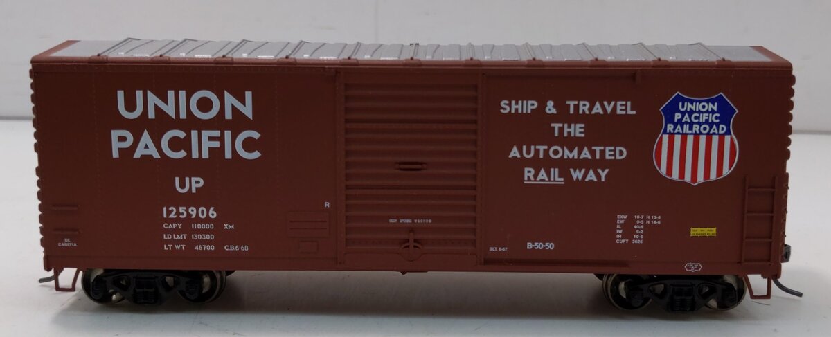 Athearn 70134 HO Union Pacific 40' Moderized Boxcar #125906