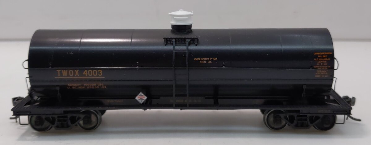 Kadee 9005 HO Scale TWOX ACF 11,000-Gallon Tank Car #4003
