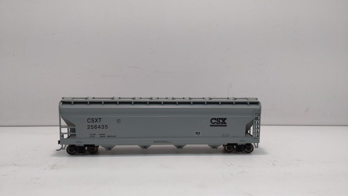 Bachmann 17518 HO CSX Transportation 56' ACF Center-Flow Covered Hopper #2