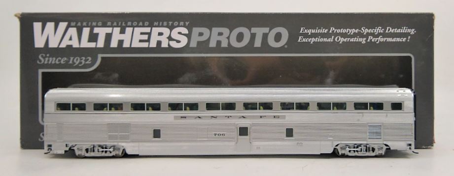 Walthers 920-9651 HO Atchison Topeka Santa Fe 85' Budd Coach w/Figures/Lighting