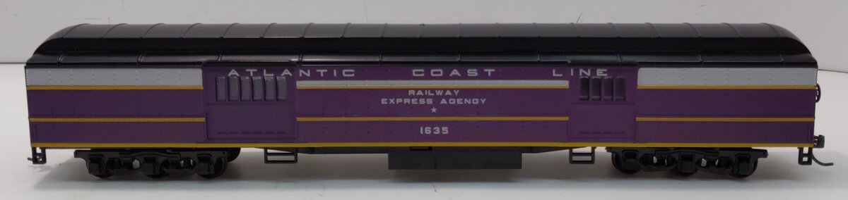 Athearn 7800 HO Atlantic Coast Line Standard Baggage Car #1635