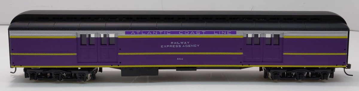 IHC 49000 HO Scale Atlantic Coast Line Heavyweight Baggage Car #554
