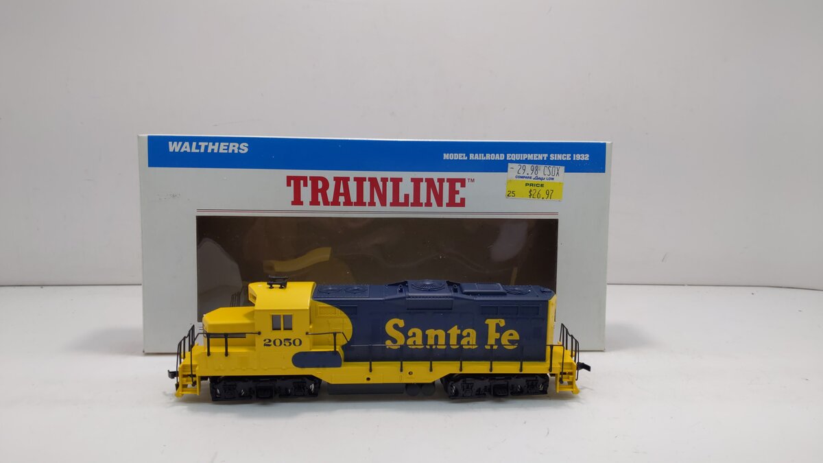 Walthers 931-103 HO Santa Fe EMD GP9M Diesel Locomotive Standard DC #2050