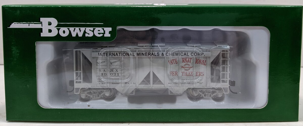 Bowser 42230 HO International Minerals 70 Ton 2 Bay Hopper Car #30034