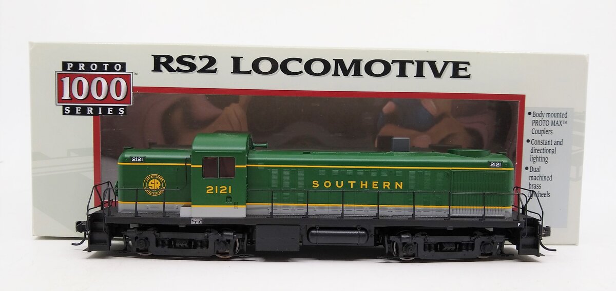 Walthers 920-35140 HO Southern Alco RS-2 Locomotive #2121