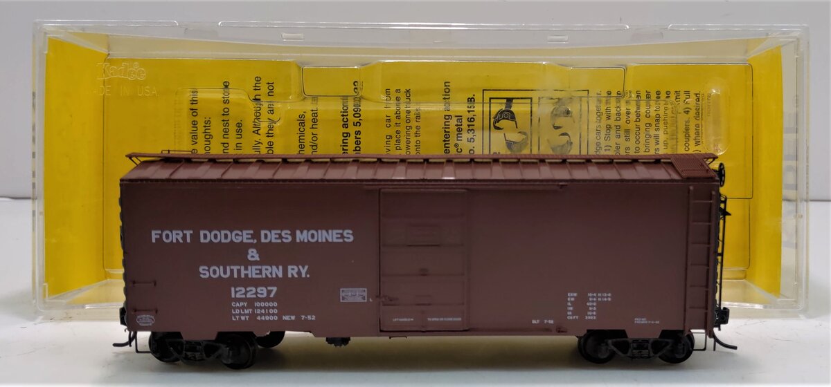Kadee 4047 HO Ft Dodge Des Moines & Southern 40' PS-1 Boxcar #12297