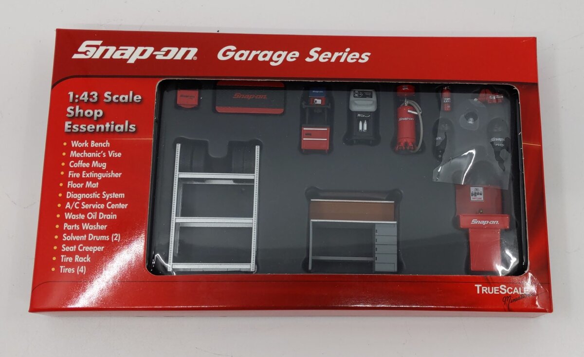 True Scale Miniatures 08003 1:43 Scale Shop Essentials
