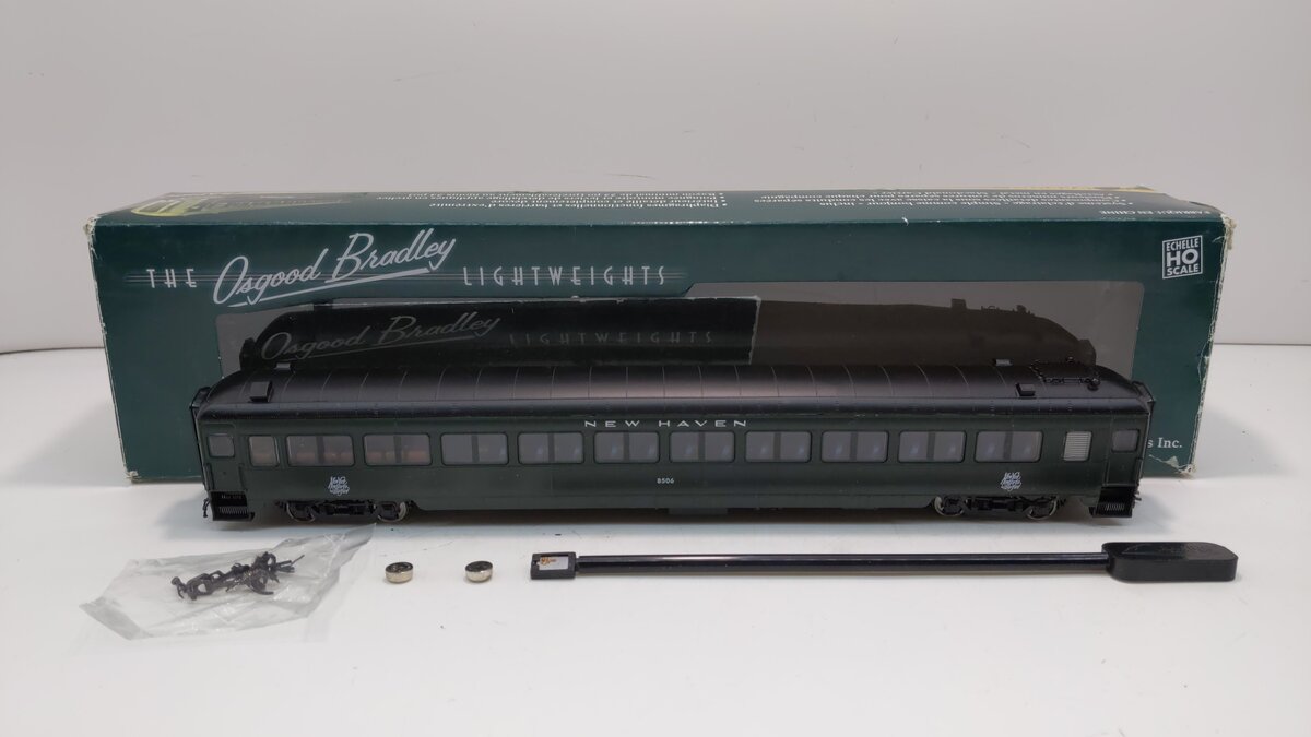 Rapido Trains 109107 HO New Haven 10-Window Smoker Coach #8506
