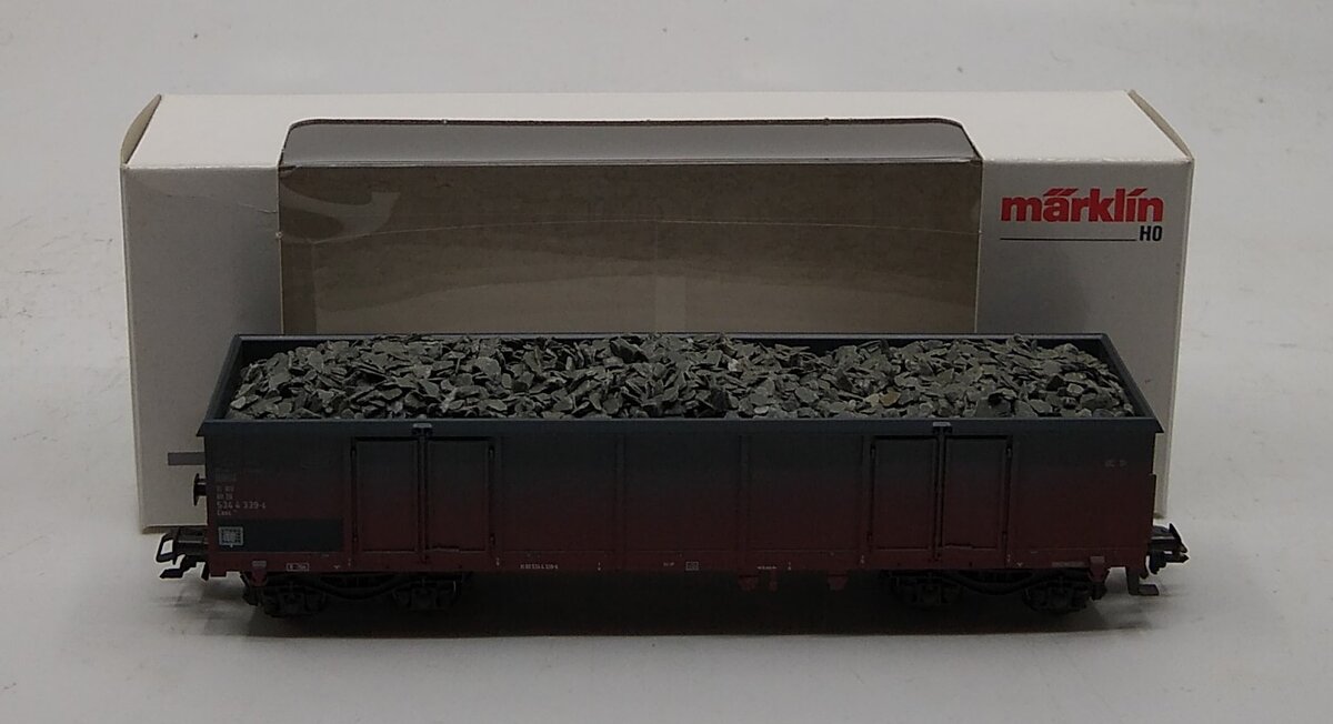 Marklin 46903 HO Scale DB AG Eaos Gondola w/Coal Load