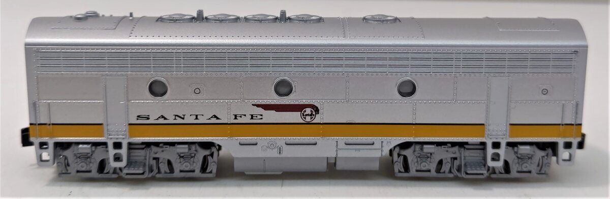 Kato 176-2212 N Santa Fe Yellow Bonnet EMD F7B Diesel Locomotive
