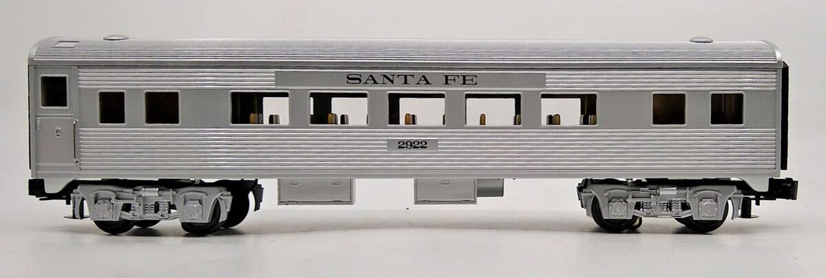 MTH 33-6054 O Gauge Santa Fe Streamlined Coach Car