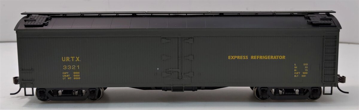 Athearn 92560 HO Scale URTX 50' Express Reefer #3321