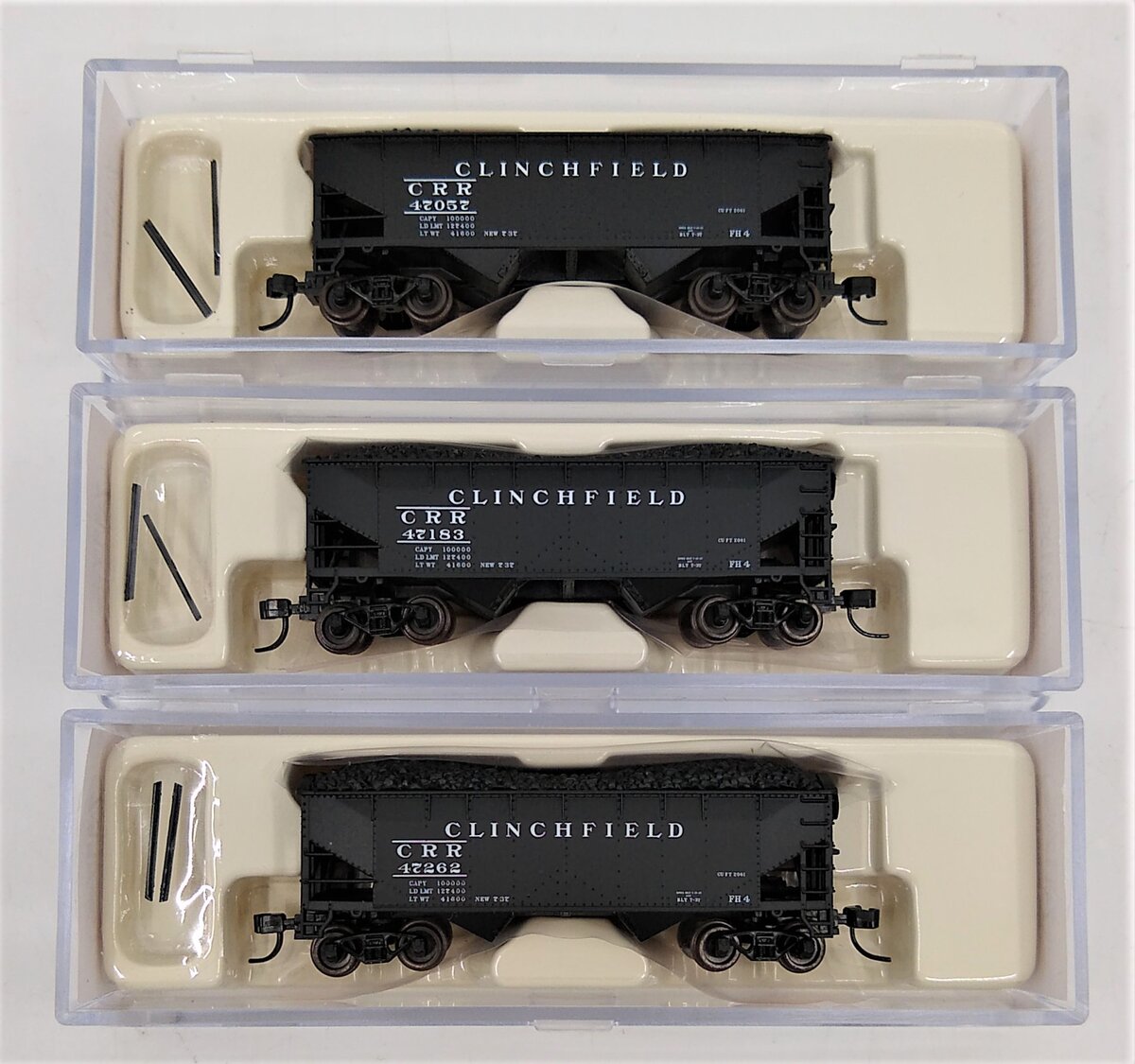 Atlas 5613 N Scale Clinchfield 2-Bay Offset Side Hopper Cars (Set of 3)