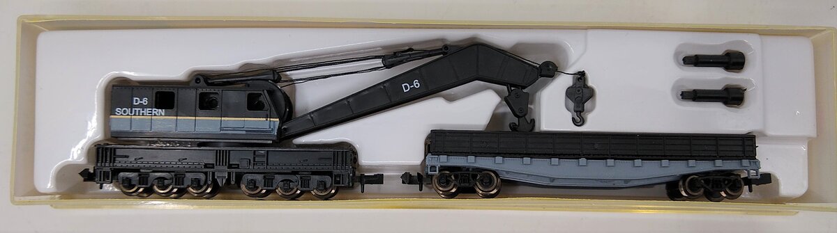 Model Power 3164 N Scale Southern Crane w/Work Car