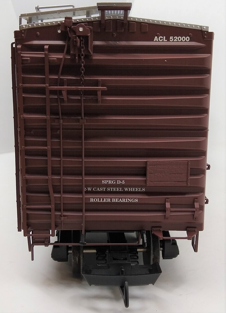 USA Trains R19211B G Atlantic Coast Line 40 Ft. PS-1 Simulated Steel Box Car