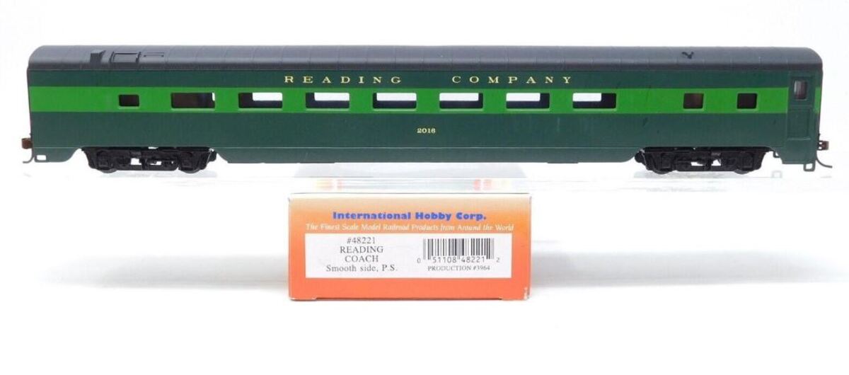 IHC 48221 HOO Scale Reading Smooth Side Coach #2016