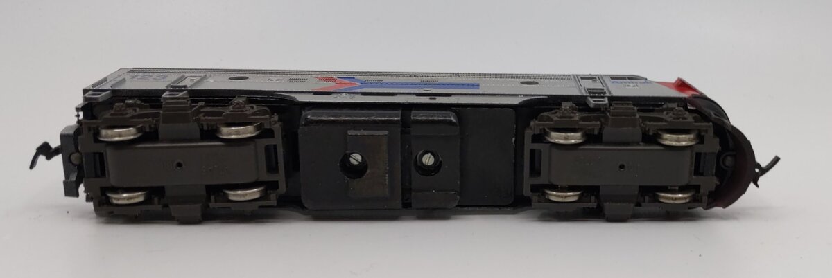 Atlas 7044 HO Amtrak FP7 Diesel Locomotive #123