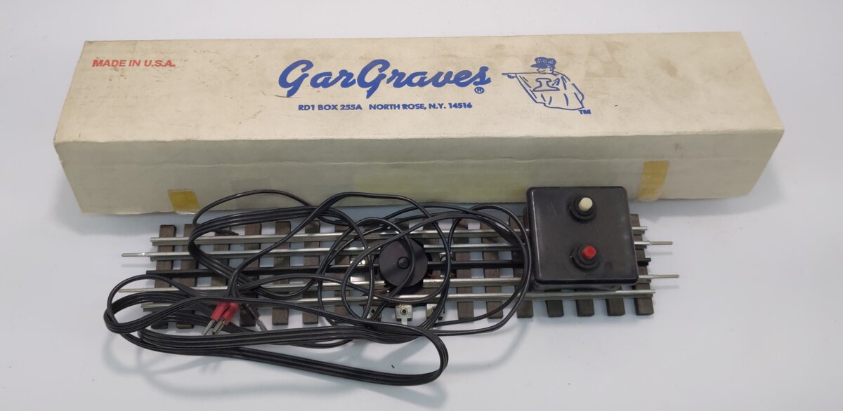 Gargraves 108-EM O Remote Control Magnetic Uncoupler/Unloader Track Section