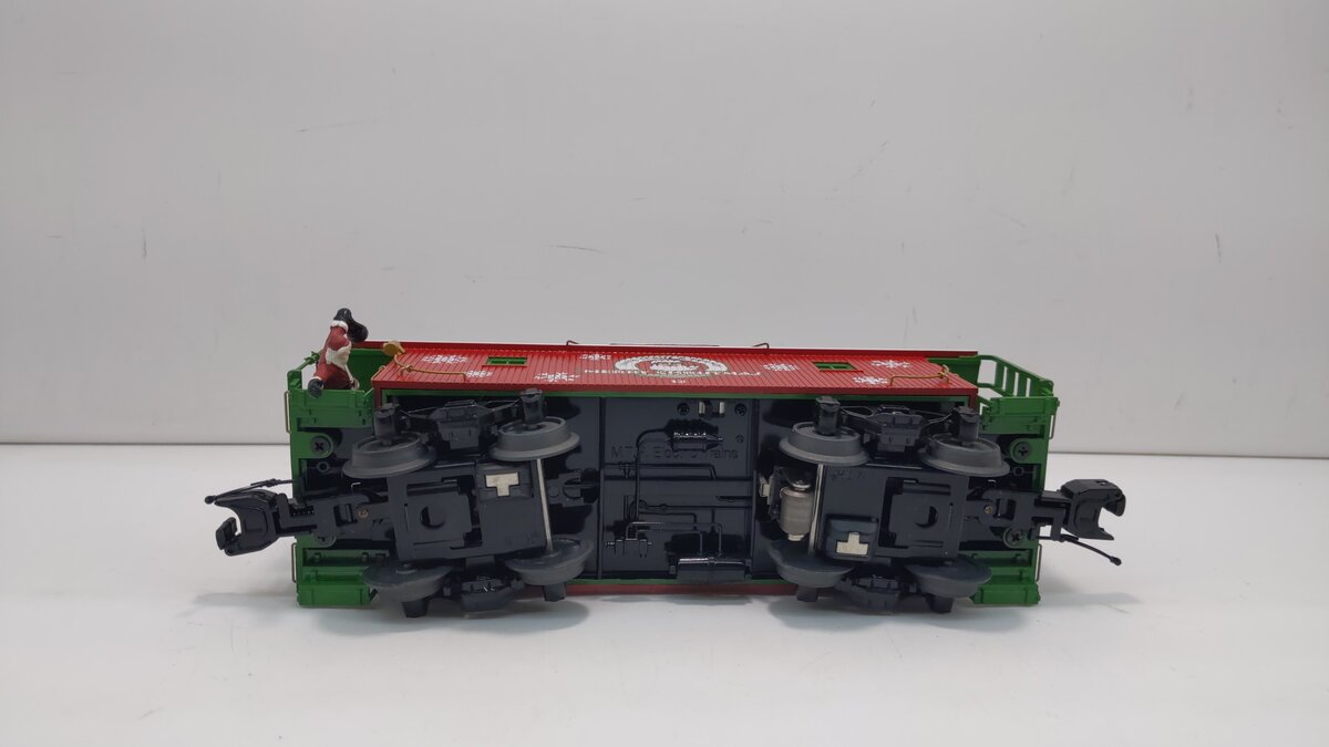 MTH 20-91313 O Gauge Christmas N-6b Caboose W/Operating Santa Signal Man