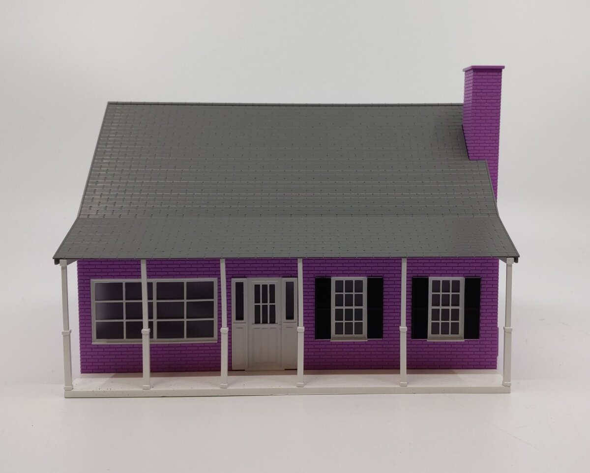 Lionel 6-82009 Suburban House (Purple) w/Interior Lights - Plug-N-Play