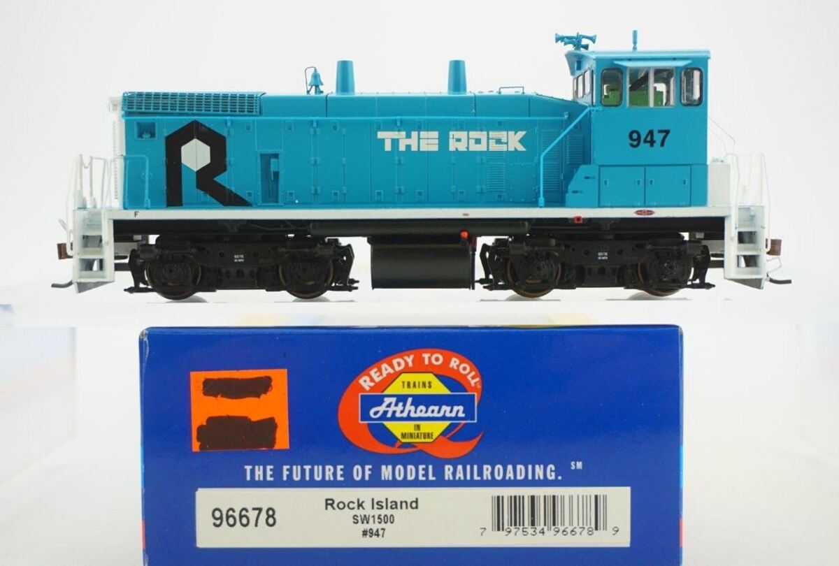 Athearn 96678 HO Rock Island Ready to Run SW1500 Diesel Locomotive #947